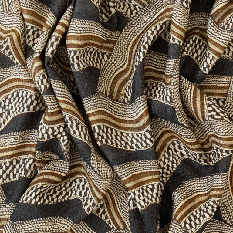 hertex-kikuyu-volcanic-fab83813-primary-1.webp Kikuyu – Traversa | Hertex - Image 1