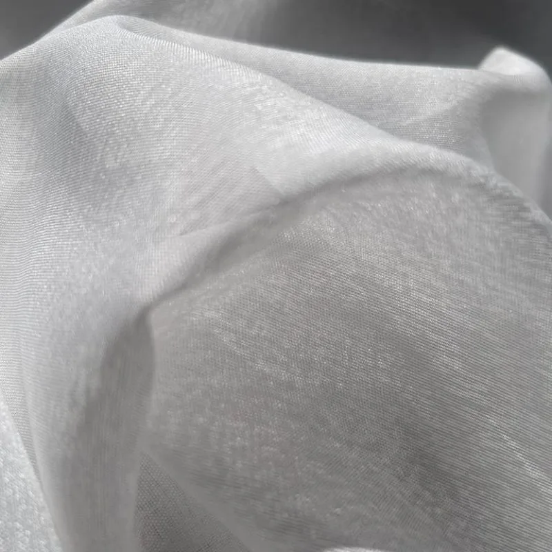 ug-voile-frosty-passion-voiles-01-voile-frosty-plain-white-1.webp Voile Frosty - Passion Voiles | U&G Fabrics - Image 1